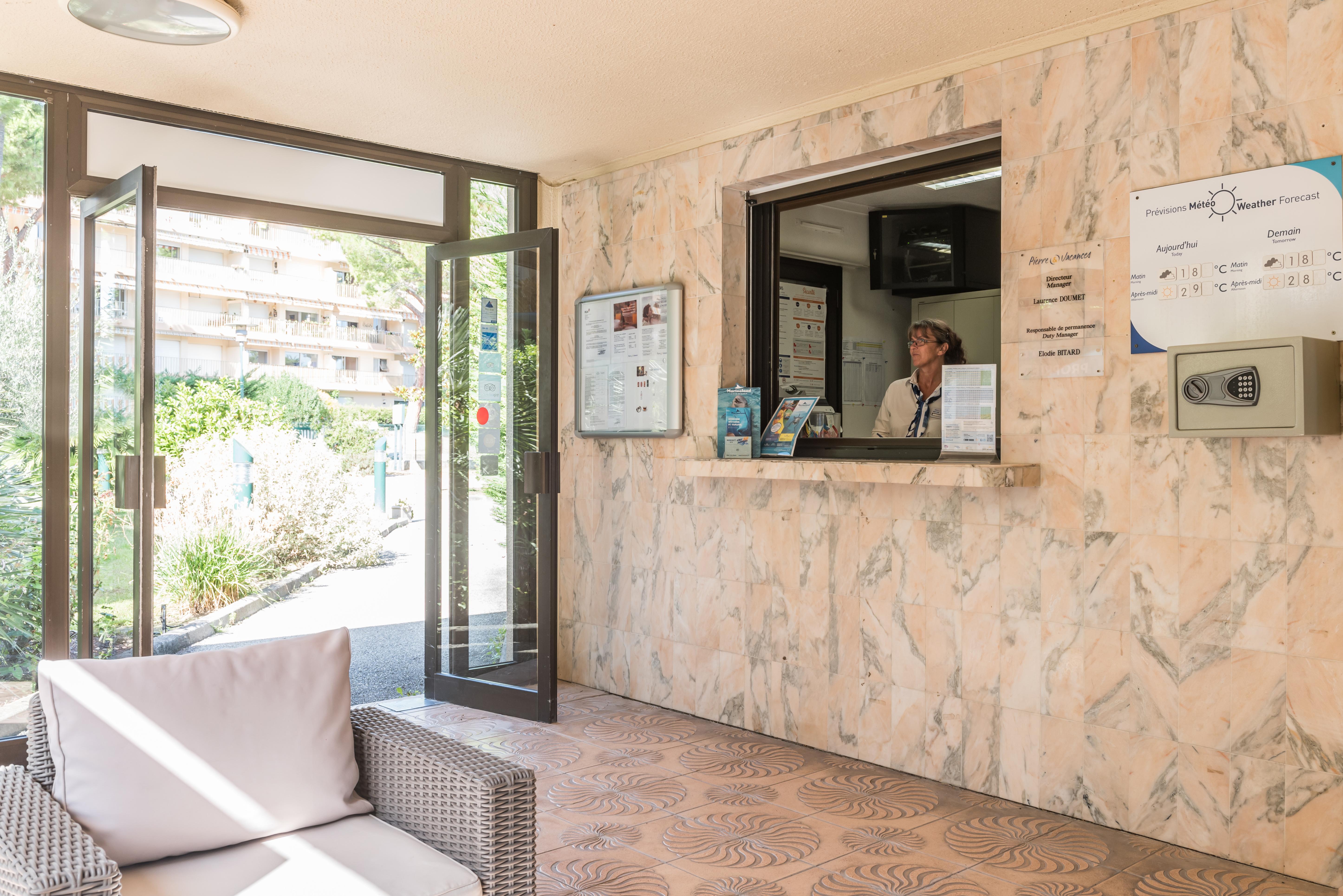 Residence Pierre & Vacances Les Jardins Ombrages Mandelieu Kültér fotó